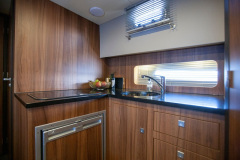 Kueche-Motoryacht-Allure-Star-Holland