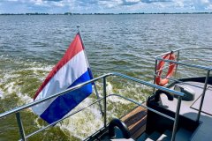 Heck-Hausboot-Blue-Sky-Holland1